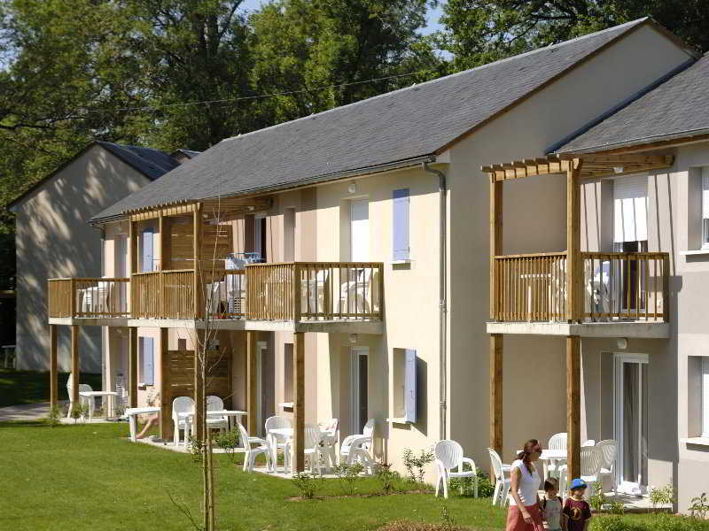 Residence Odalys Le Hameau Du Lac Rignac  المظهر الخارجي الصورة